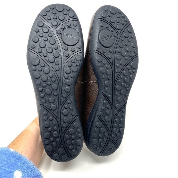 Taos Town Center chocolate leather slip on loafer flats - Picture 5 of 7